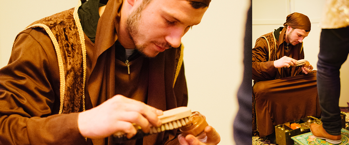 Schoenenpoetser Arabisch Themafeest